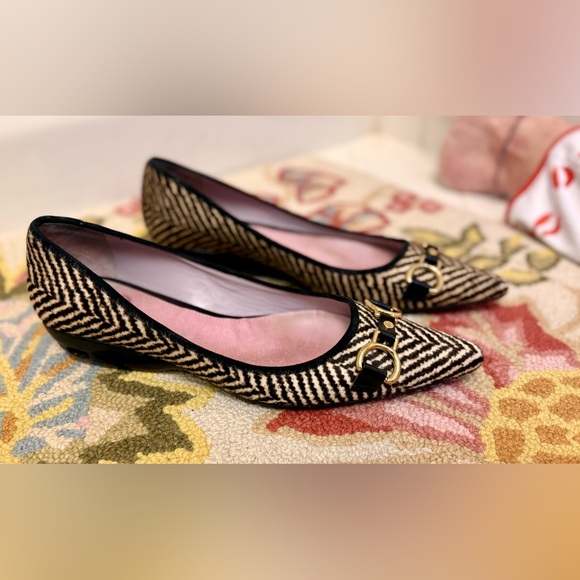 COLE HAAN X NIKE Limited Edition Calf Hair Pointed Toe Ballet Flats - Size 6 1/2 - Picture 2 of 16